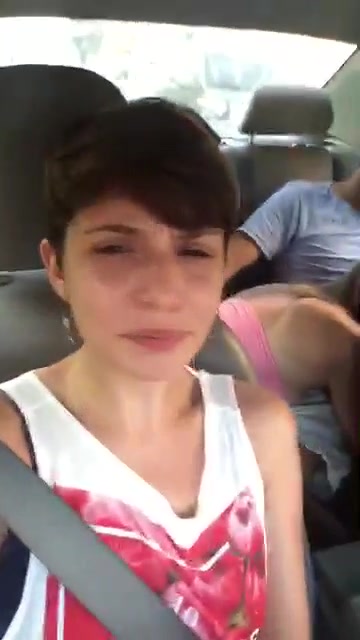 Taxista comer passageira porno carioca Porno carioca as coroas