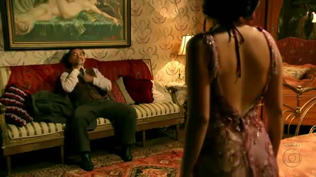 Tv brasilra exibi famosinha do brasil peladinha em cenas bem quyentes de se...